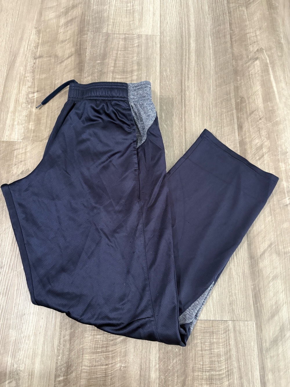 C9 Champion Navy and Gray Boys’ Athletic Pants - Size XL - Picture 2 of 5